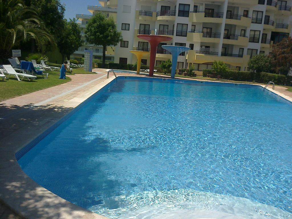 Rocha Praia Mar Beach Front Line Bay Portimão Exterior photo