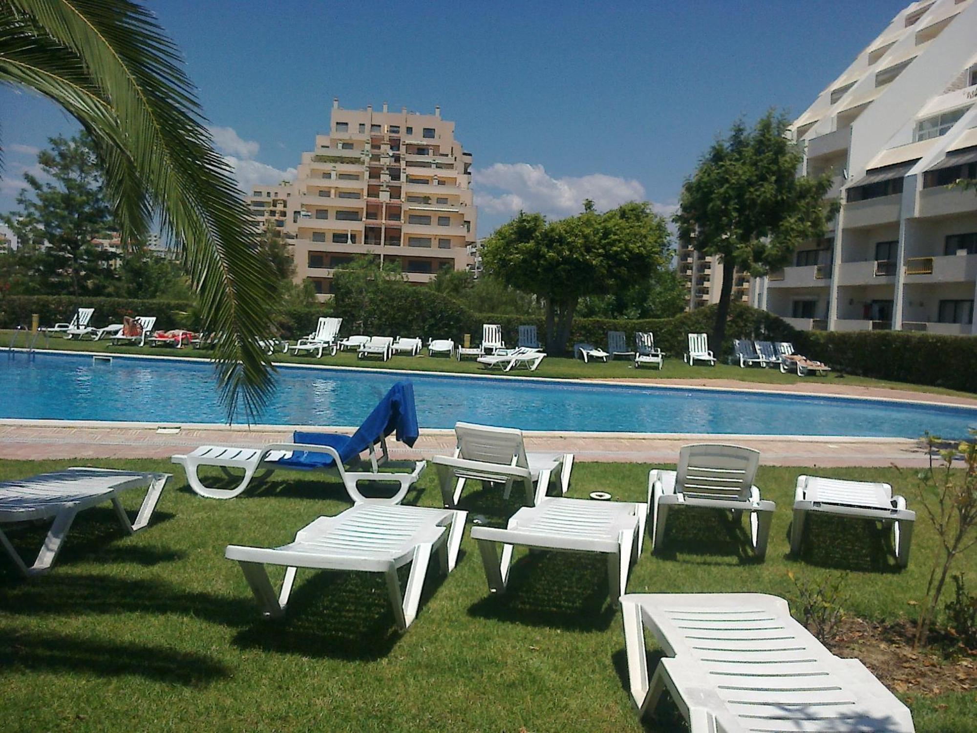 Rocha Praia Mar Beach Front Line Bay Portimão Exterior photo